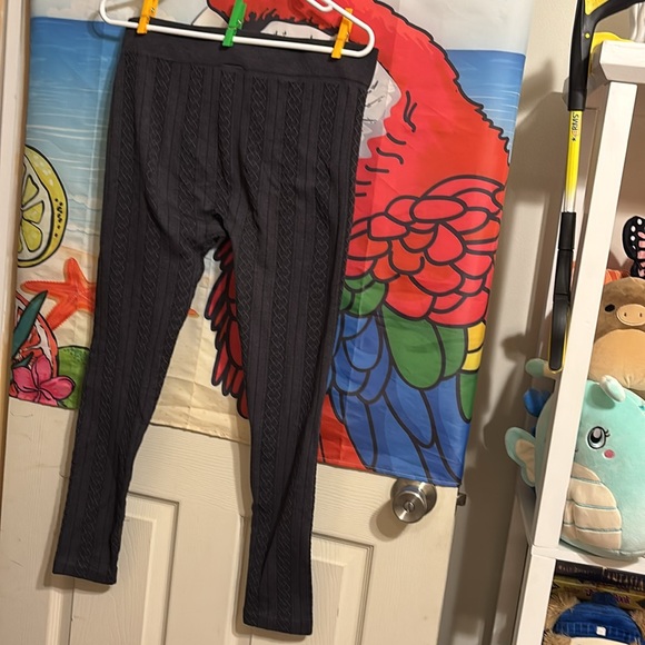 Fleece lined leggings - Picture 3 of 4